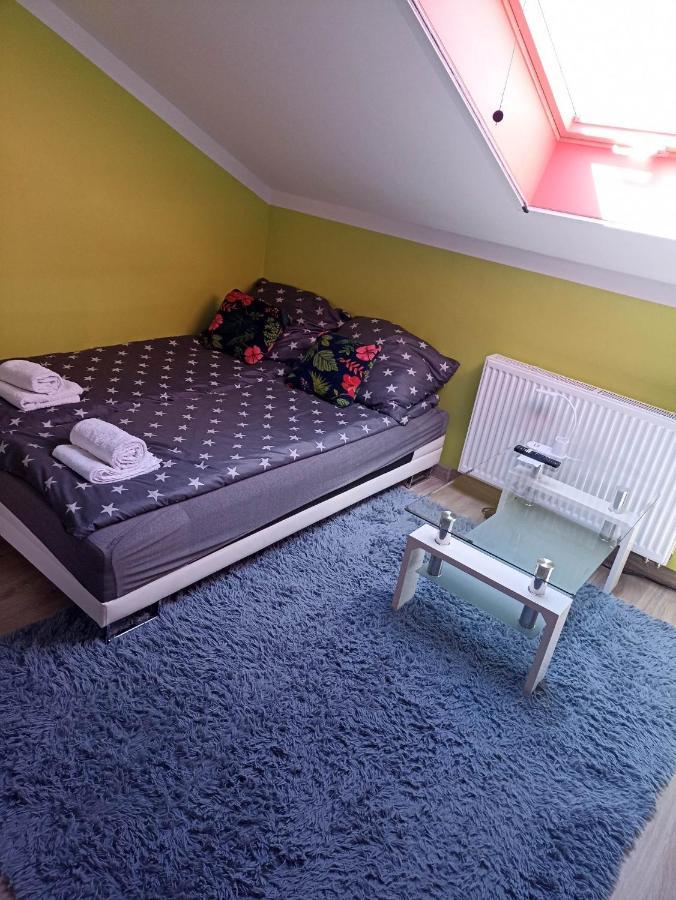 Markowia Apartment *